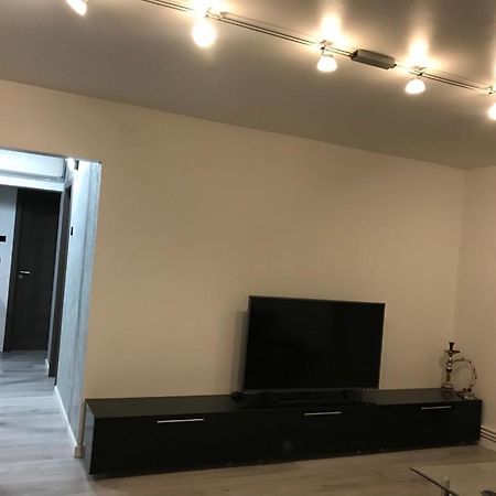 קריובה Elegant & Silver Luxury Apartament מראה חיצוני תמונה